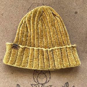 Billabong Mustard Beanie